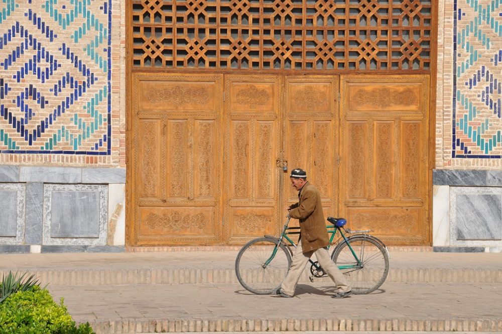 Viaggio organizzato di gruppo in Uzbekistan con esperta guida italiana nel mese di agosto